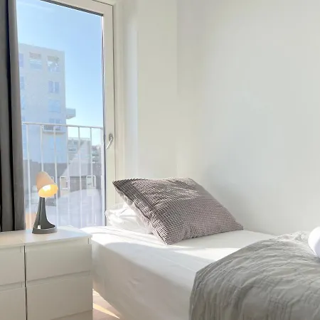 Modern Spacious 3 Bedroom At Ricahrd Mortensens Vej With Balcony Close To The Royal Arena And Fields *