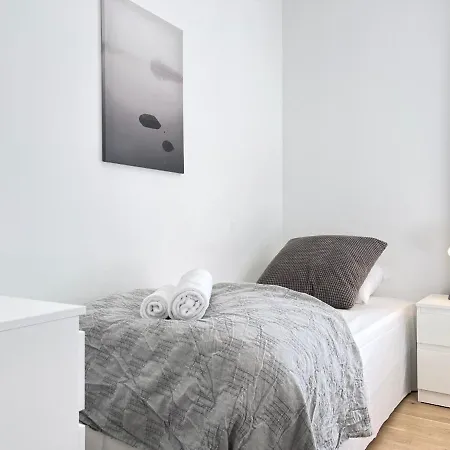 Daire Modern Spacious 3 Bedroom At Ricahrd Mortensens Vej With Balcony Close To The Royal Arena And Fields