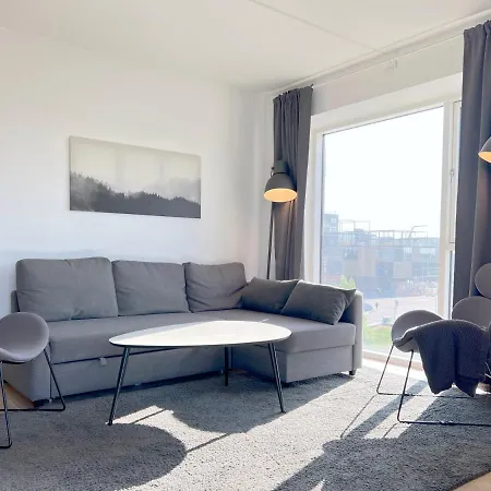 Modern Spacious 3 Bedroom At Ricahrd Mortensens Vej With Balcony Close To The Royal Arena And Fields Daire Kopenhag