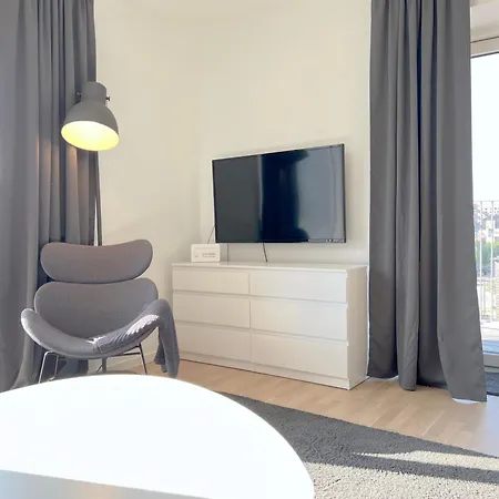 Daire Modern Spacious 3 Bedroom At Ricahrd Mortensens Vej With Balcony Close To The Royal Arena And Fields Kopenhag
